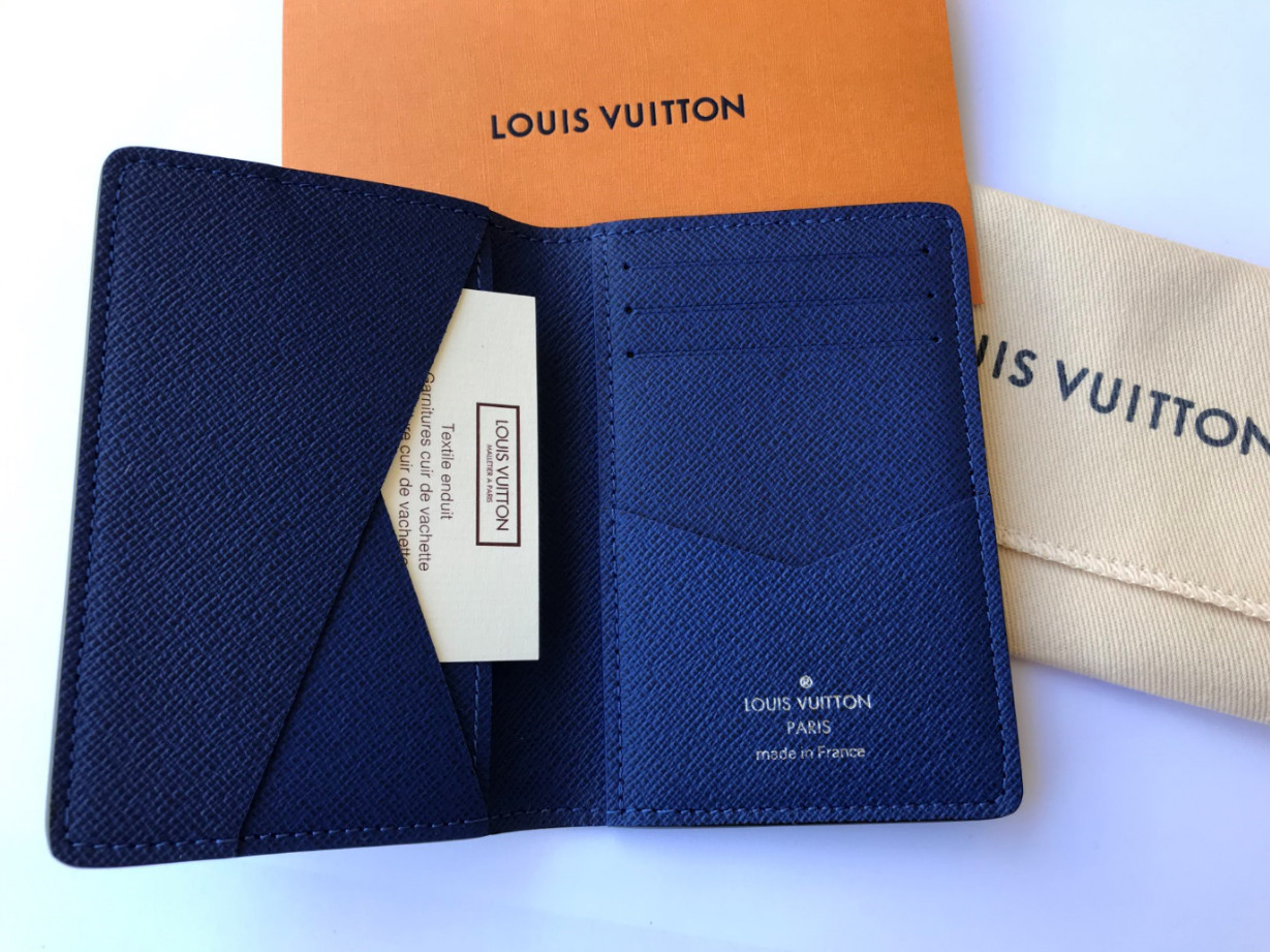 Louis Vuitton Pocket Organizer Louis Vuitton Malletier Stamp (3 Card  Slot) Navy Blue in Taiga Leather - GB