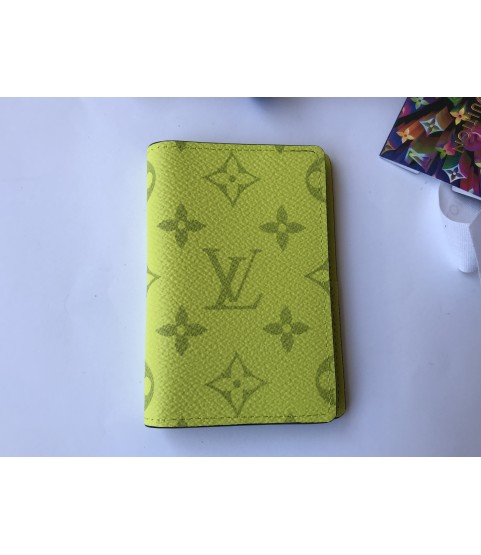New Louis Vuitton pocket organizer M30318 green Taigarama Jaune monogram - Louis  Vuitton