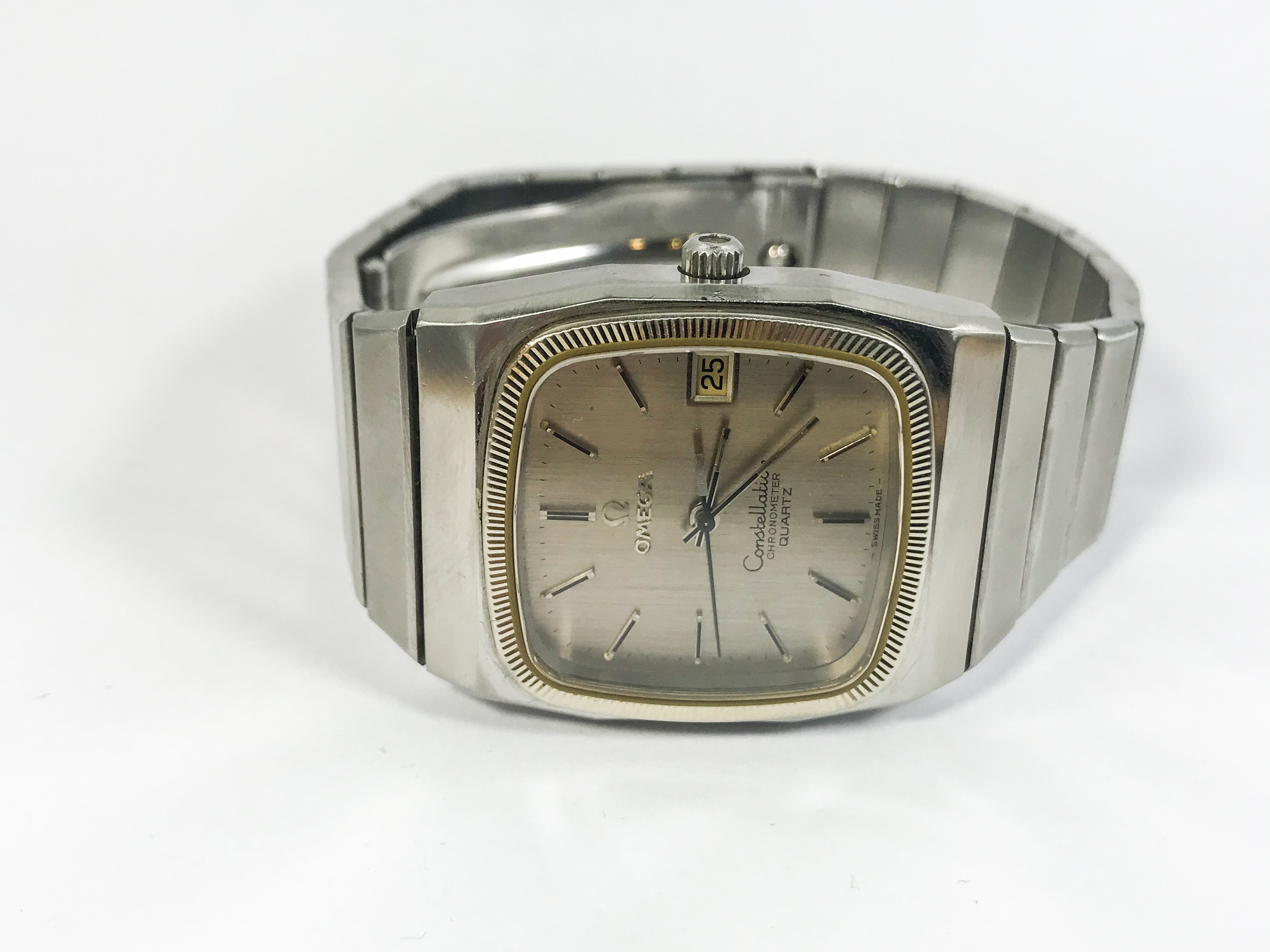 Omega constellation quartz mens on sale watch